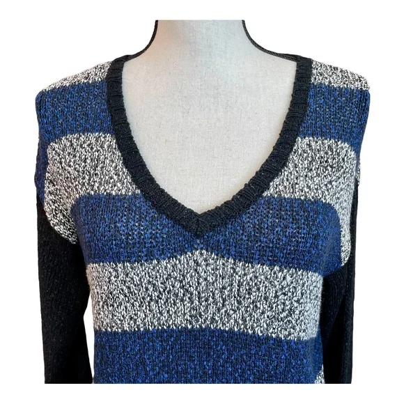 Kensie Womens V-Neck Sweater Blue Gray Black Striped Long Sleeve Pullover S - Picture 5 of 9